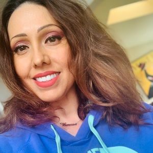 Meet your Posher, Vanessa